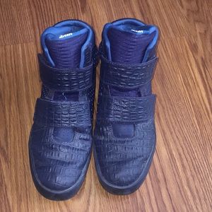 Nike’s just a little TLC🙂